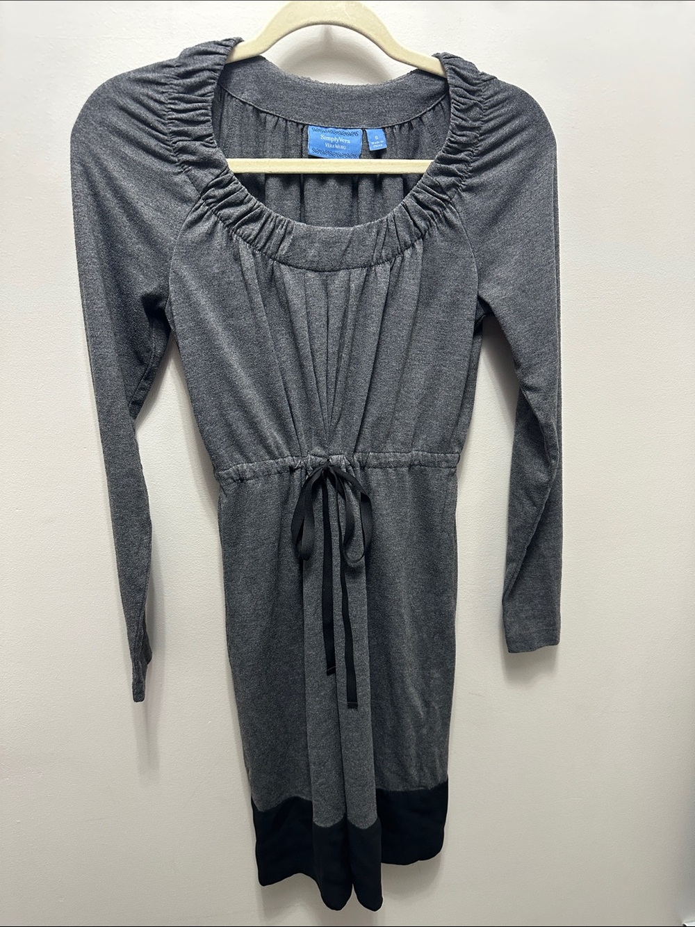 Long-Sleeve Gray Drawstring Waist Dress